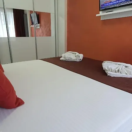 Breeze Luxury Premier